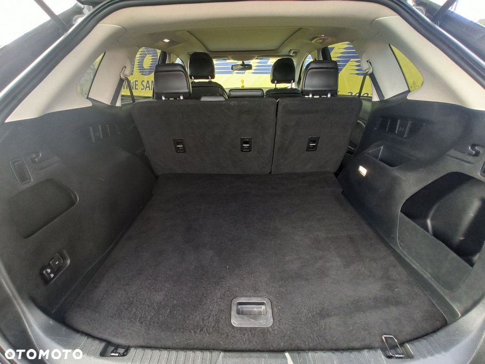 Ford Edge - 9