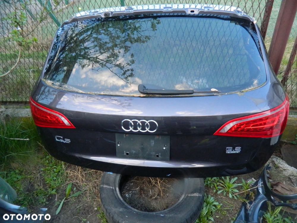 Audi Q5 8R Klapa Pokrywa bagażnika Tył Tylna Kompletna - 1