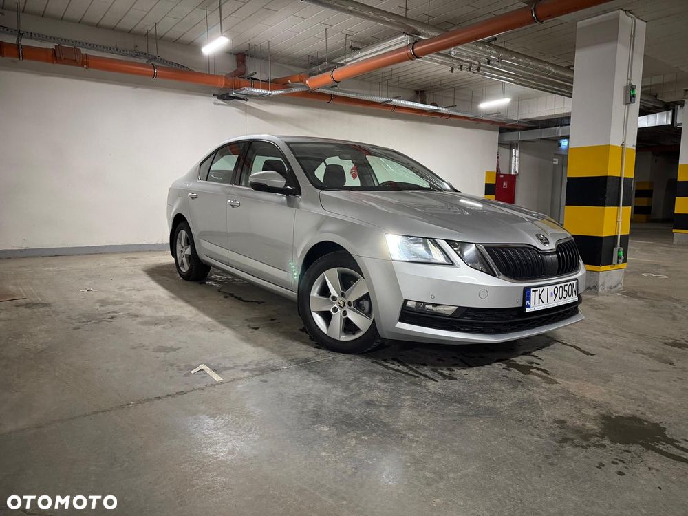 Skoda Octavia - 2