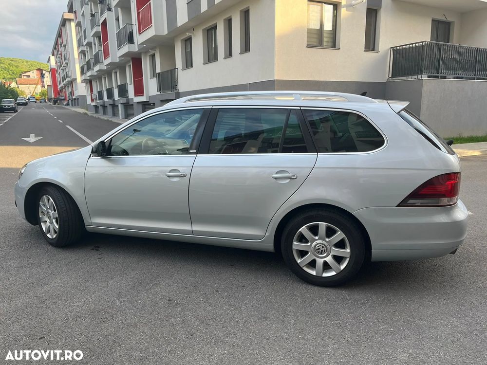 Volkswagen Golf 1.6 TDI DPF Comfortline - 14
