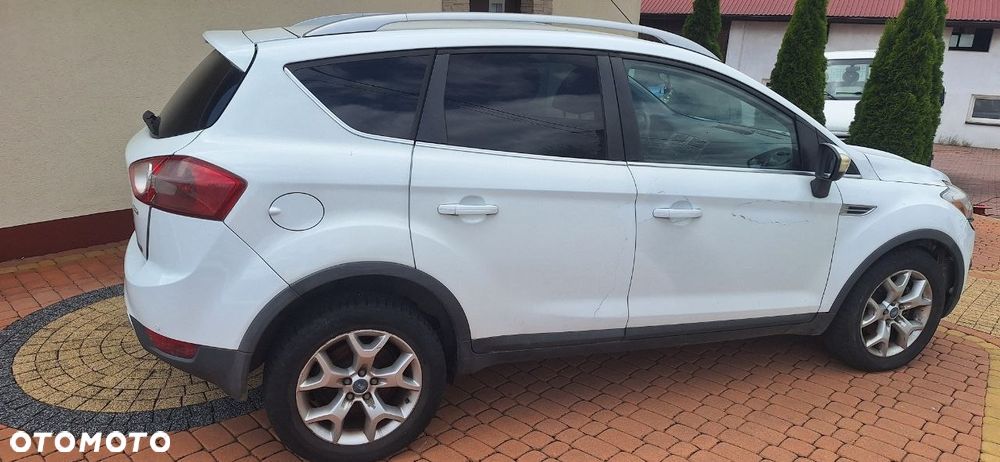 Ford Kuga 2.0 TDCi 2x4 Trend - 6
