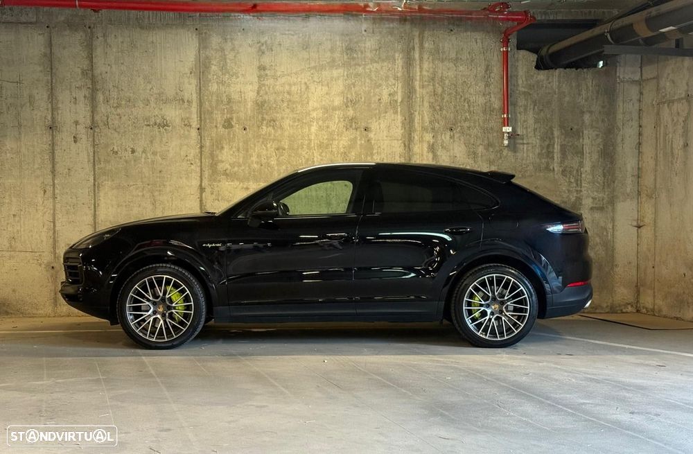 Porsche Cayenne Coupé E-Hybrid - 9