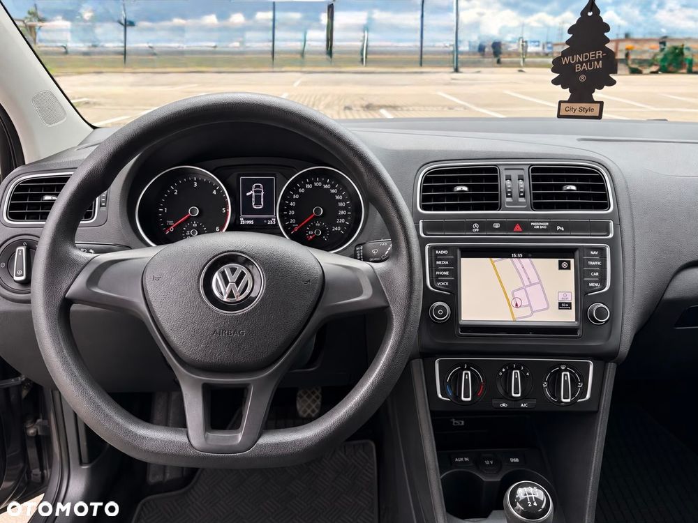 Volkswagen Polo 1.4 TDI BMT Comfortline - 20