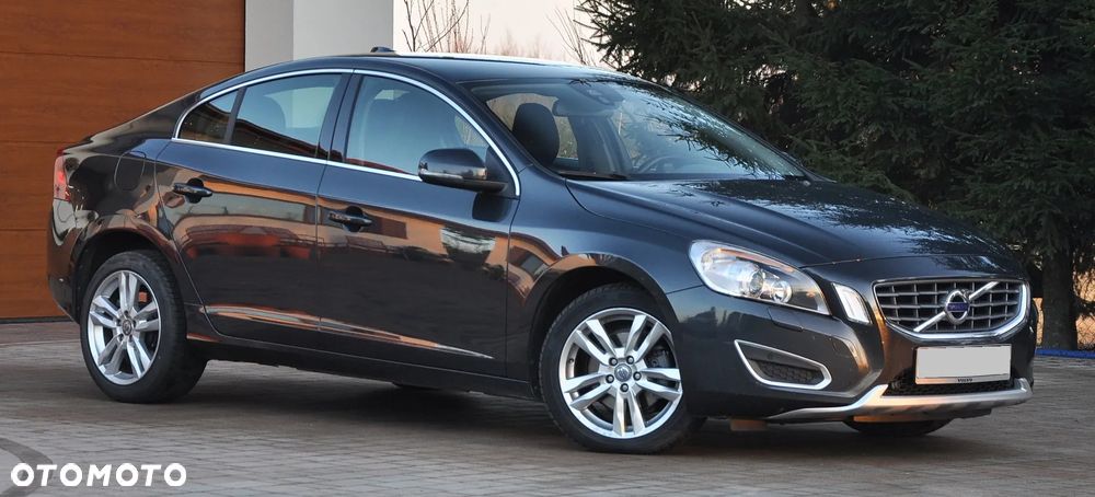 Volvo S60 D4 Geartronic - 12