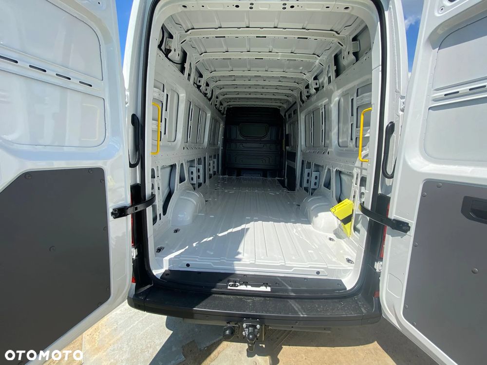 Volkswagen Crafter - 5