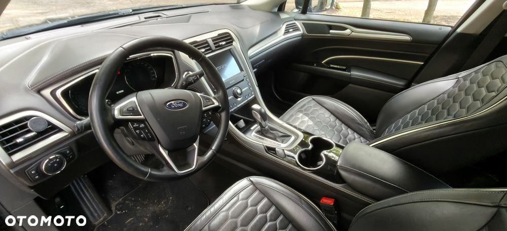 Ford Mondeo - 8