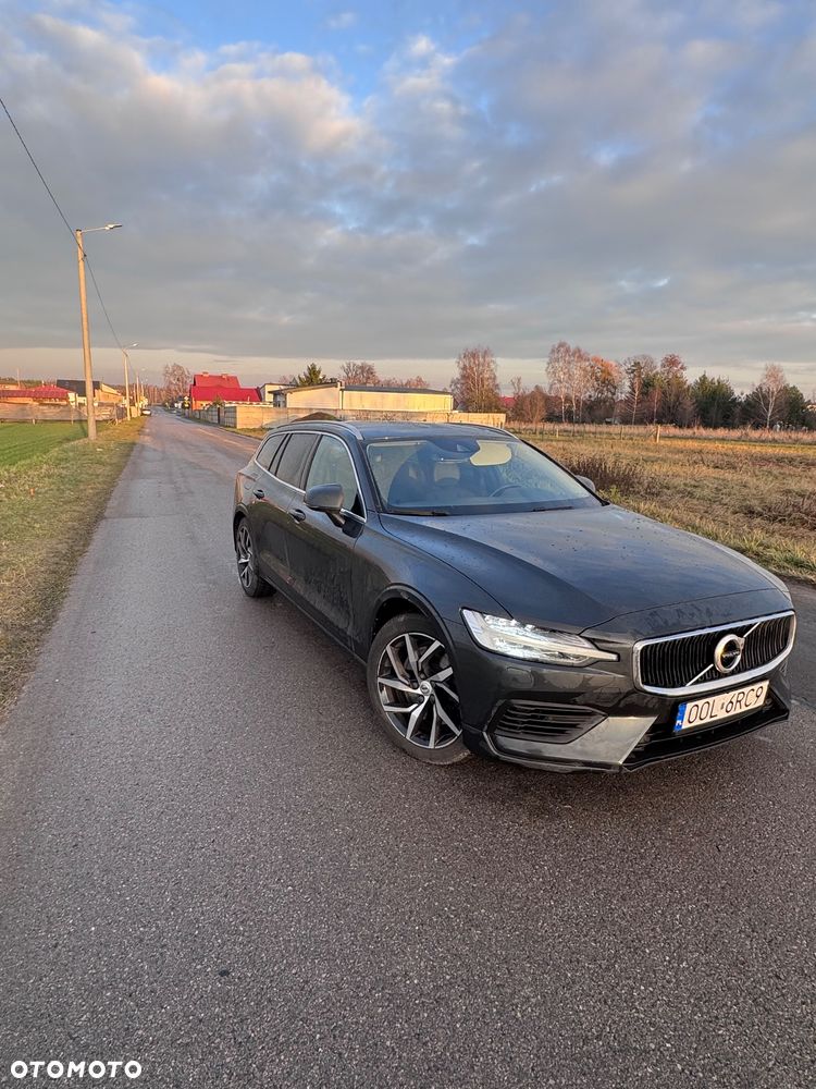 Volvo V60 T6 AWD Twin Engine Geartronic Momentum Pro - 6