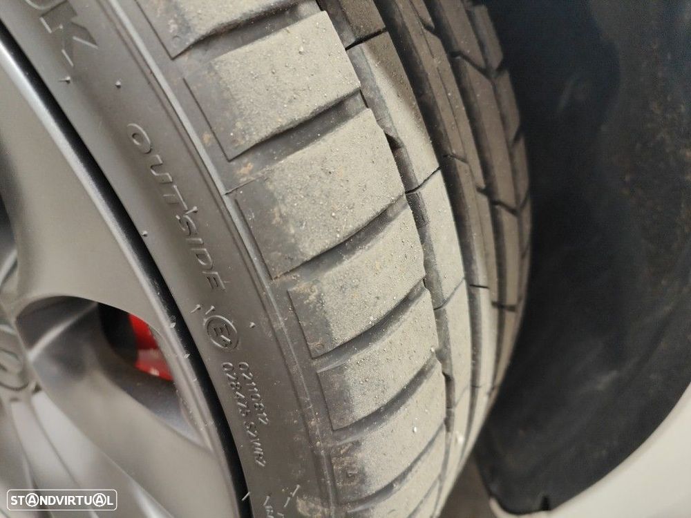 Tesla Model 3 Performance Dual Motor AWD - 4