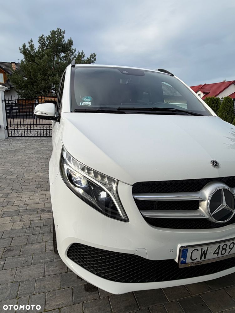 Mercedes-Benz Klasa V - 6