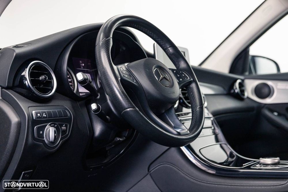 Mercedes-Benz GLC 220 d 4Matic 9G-TRONIC Exclusive - 22