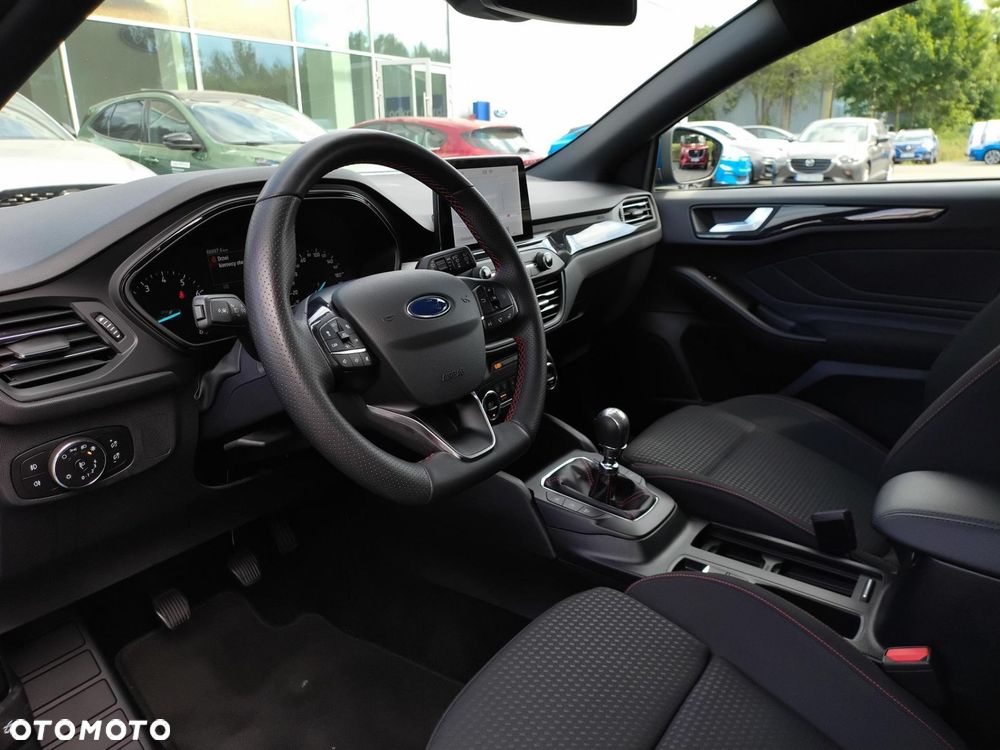 Ford Focus 1.0 EcoBoost ST-Line Business - 11