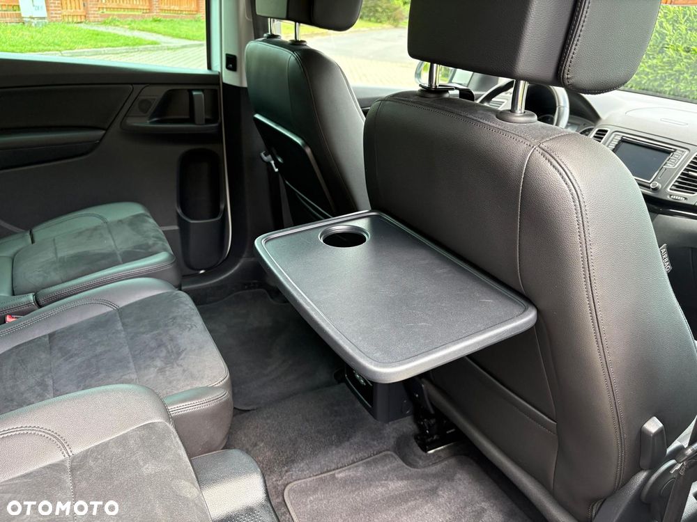 Volkswagen Sharan 2.0 TDI BMT Highline DSG - 2