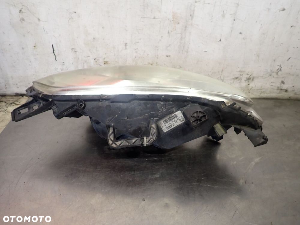 LAMPA LEWA PRZEDNIA CITROEN BERLINGO II 1.6 9682828280 - 2