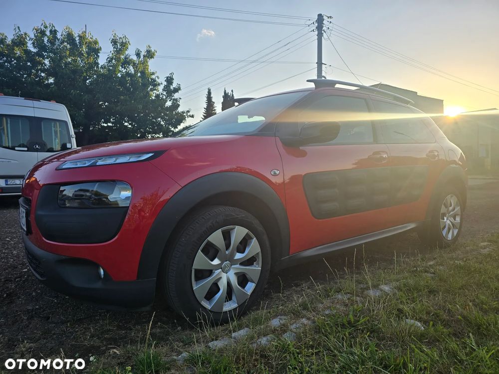 Citroën C4 Cactus 1.2 PureTech Feel Edition - 1
