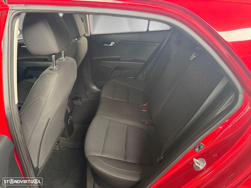 Kia Rio 1.4 CRDi EX - 9