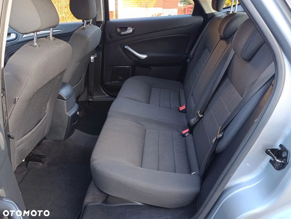 Ford Mondeo 2.0 Platinium X - 10