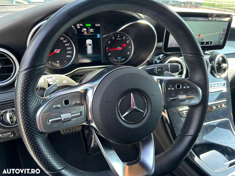 Mercedes-Benz GLC 300 e 4MATIC - 17