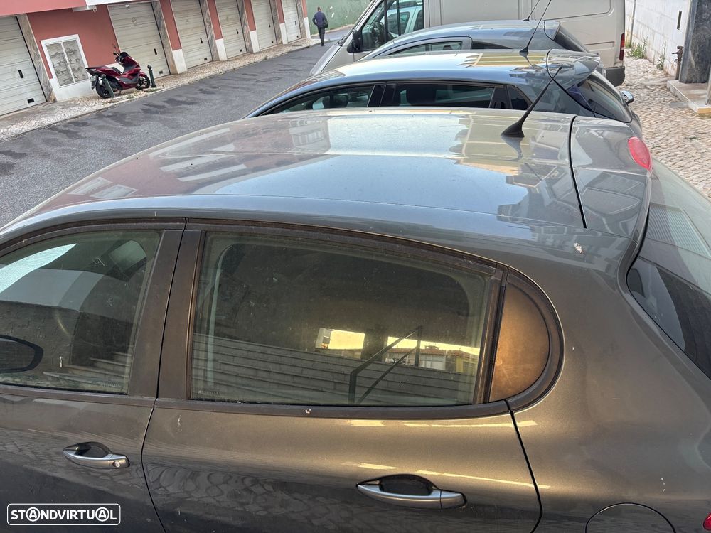 Peugeot 208 82 VTI Active - 3