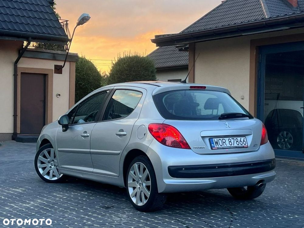 Peugeot 207 1.6 THP Platinum - 3