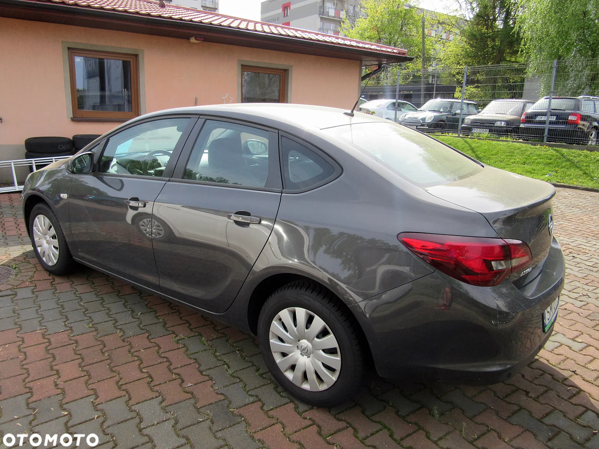 Opel Astra IV 1.6 Enjoy EU6 - 5