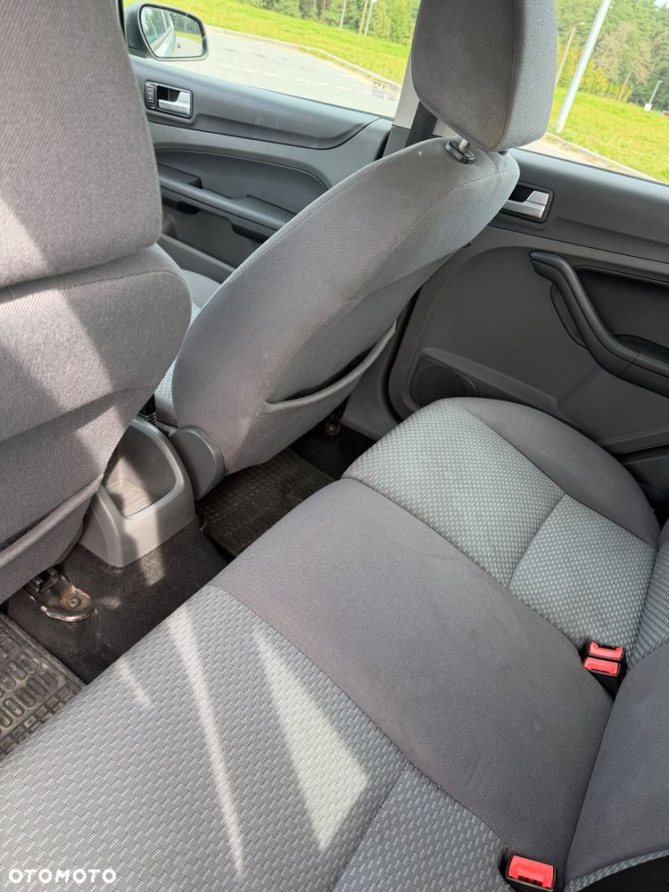 Ford Focus 1.6 Trend - 7