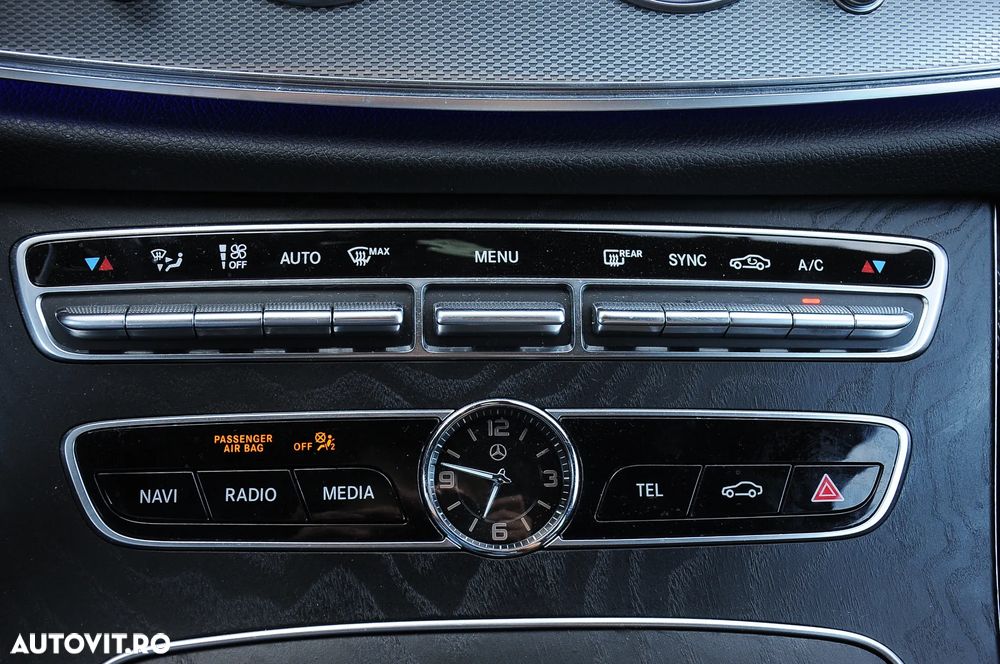 Mercedes-Benz E 220 d Aut. - 24