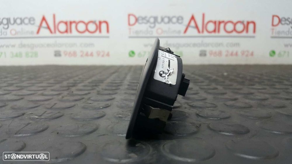 COMANDO DO ELEVADOR FRENTE DIREITO BMW SERIE 1 BERLINA (E81/E87) 120D - 7