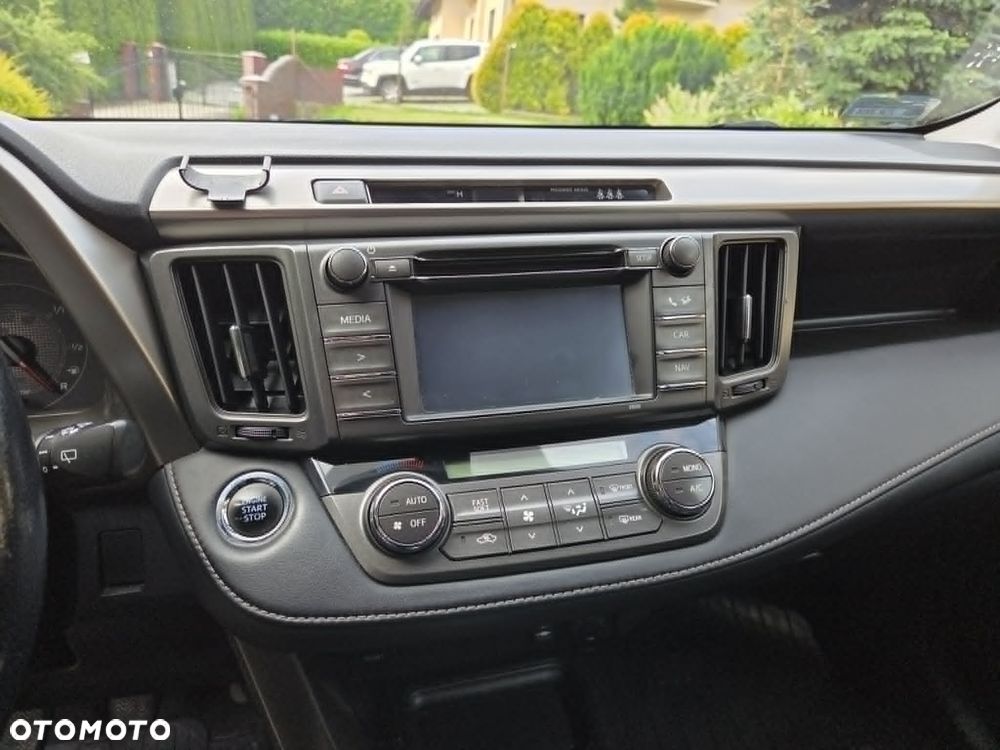 Toyota RAV4 2.0 D-4D Premium - 6
