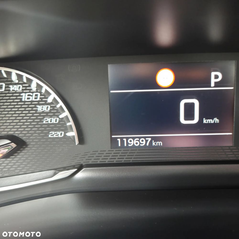 Peugeot 2008 - 18