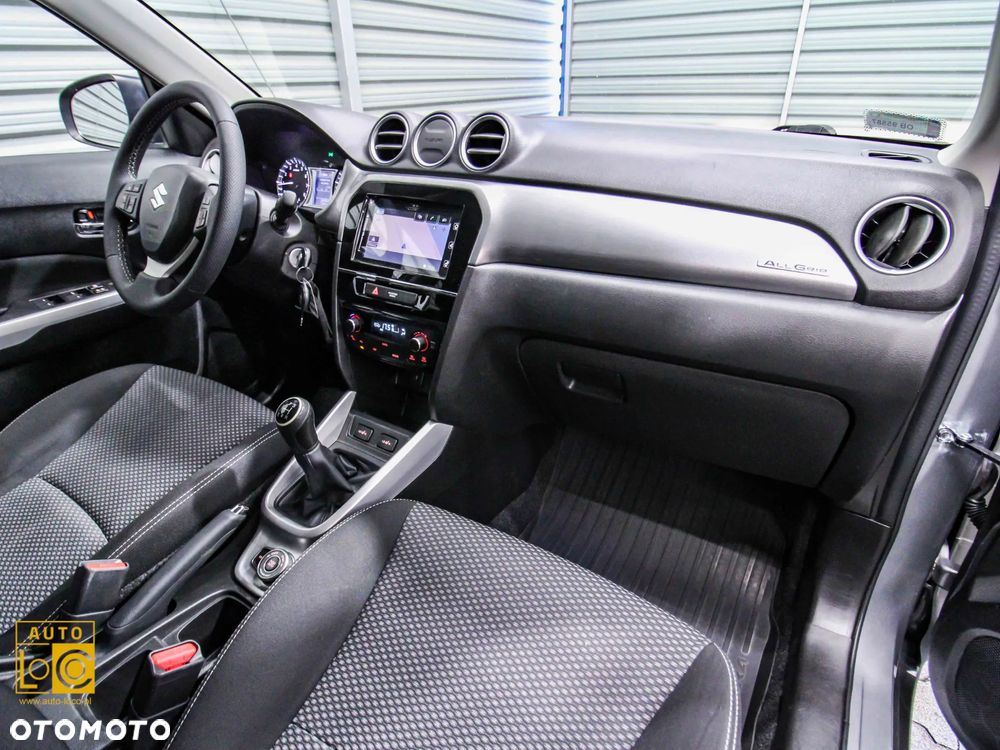 Suzuki Vitara 1.6 Premium 4WD - 9