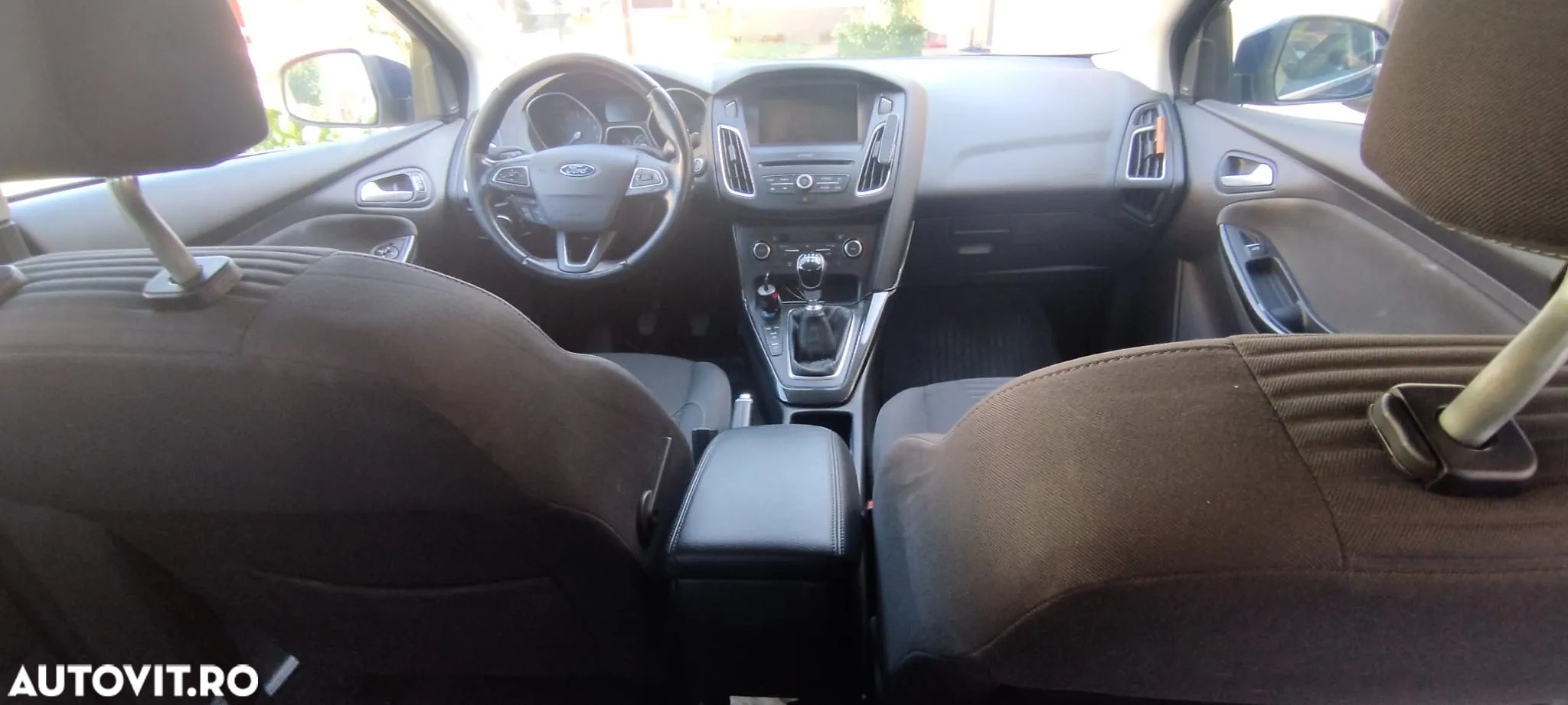Ford Focus 1.0 EcoBoost Start Stop Titanium - 11