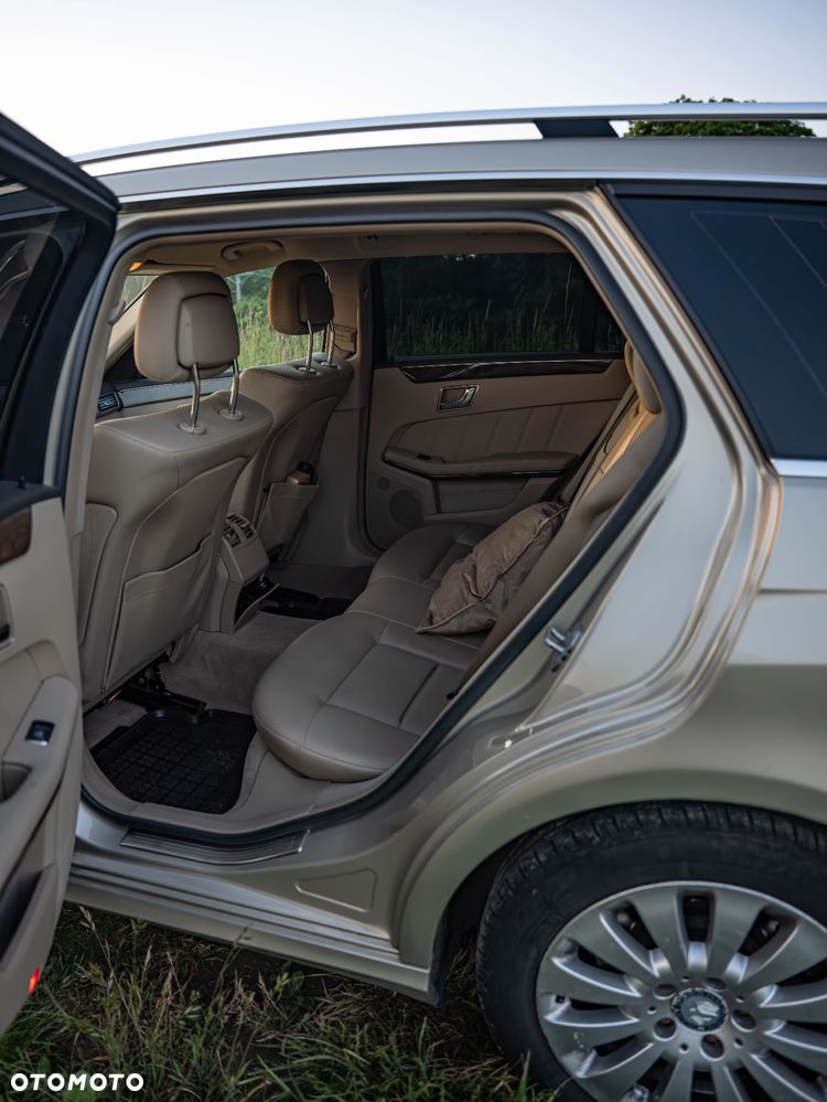 Mercedes-Benz Klasa E 220 CDI Elegance - 10