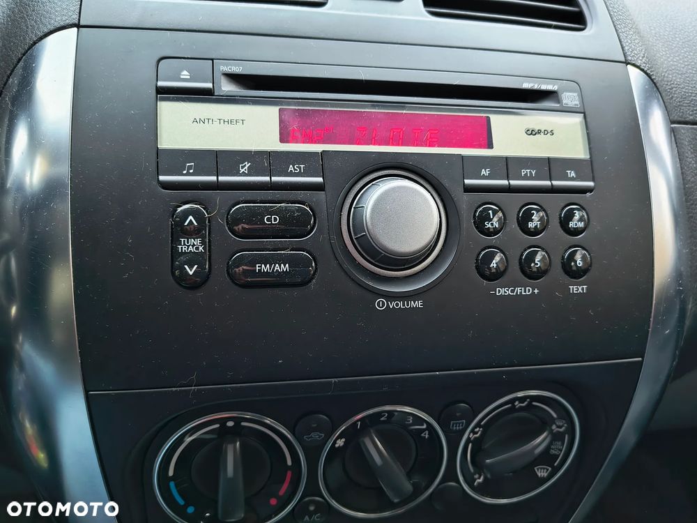 Suzuki SX4 1.6 VVT 4x4 Comfort - 16