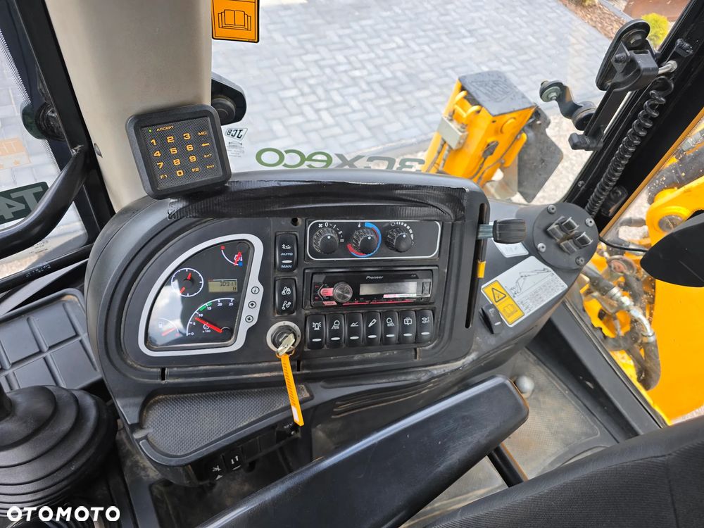 JCB - 5