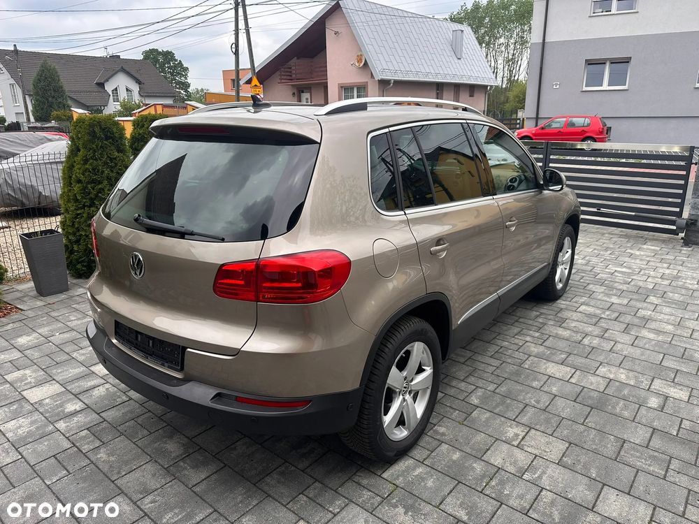 Volkswagen Tiguan 2.0 TSI 4Mot Sport&Style DSG - 4