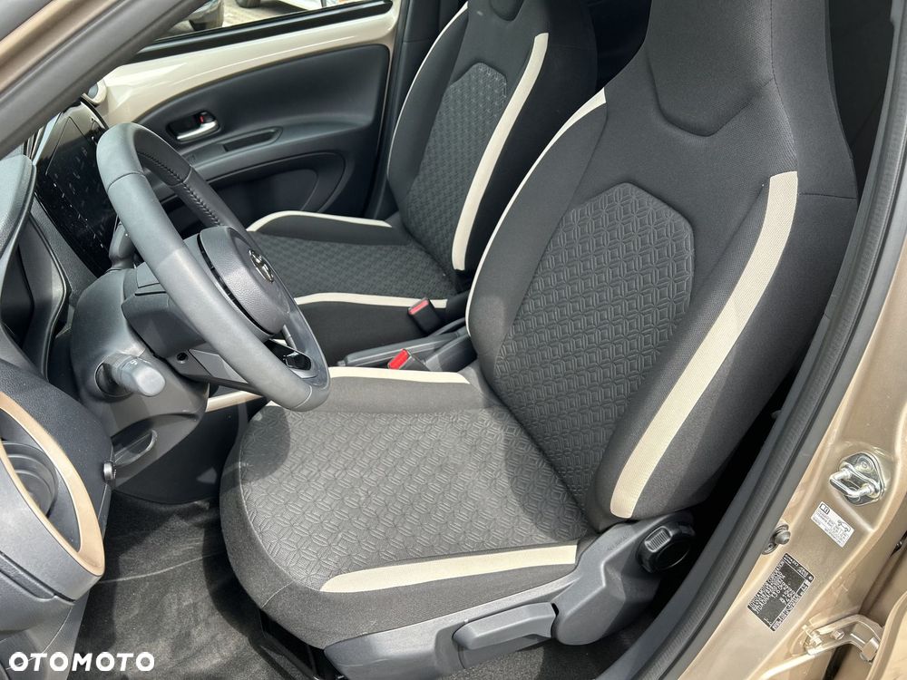 Toyota Aygo X 1.0 VVT-i Style CVT - 18
