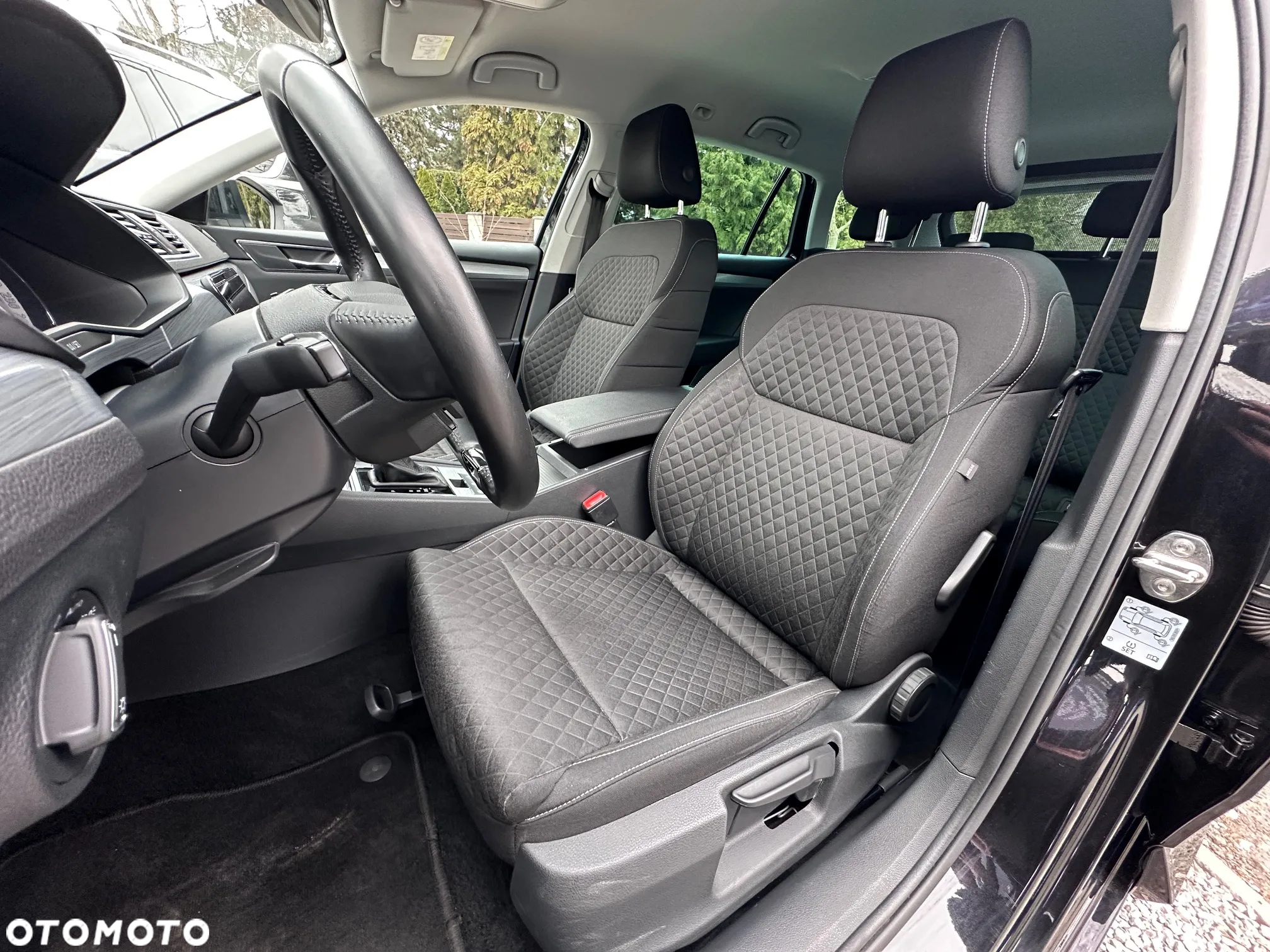 Skoda Superb 2.0 TDI SCR Ambition DSG - 20