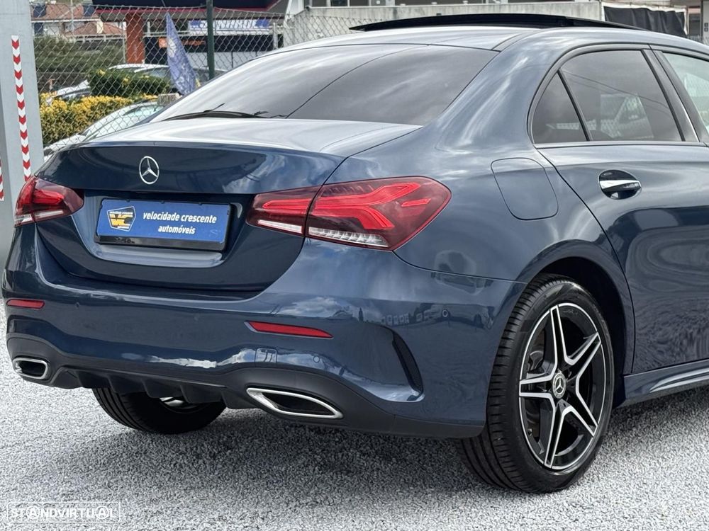 Mercedes-Benz A 250 Limousine e AMG Line - 12