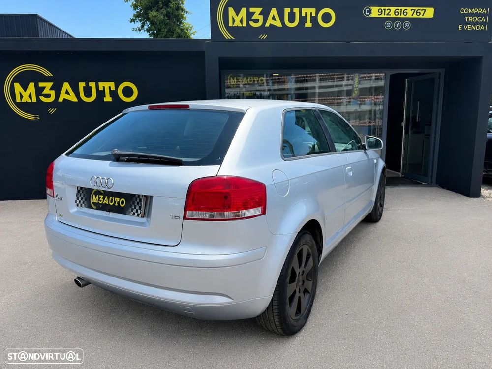 Audi A3 1.6 Attraction PAD - 5