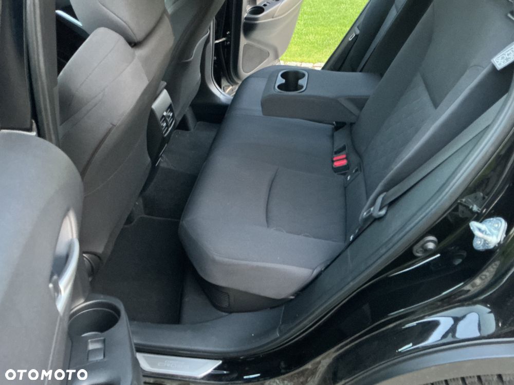 Toyota Corolla Cross 2.0 Hybrid Style AWD - 12