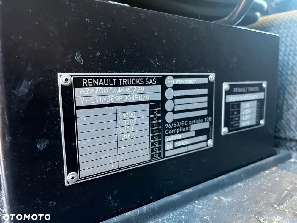 Renault T - 19