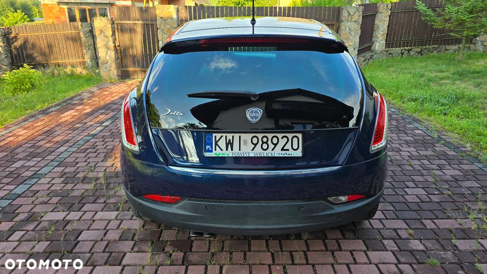 Lancia Delta 1.8 T-Jet Platino Sportronic - 5