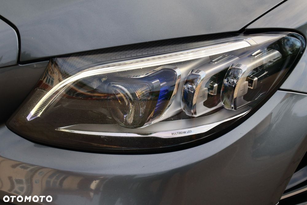 Mercedes-Benz Klasa C 220 d 9G-TRONIC AMG Line - 19
