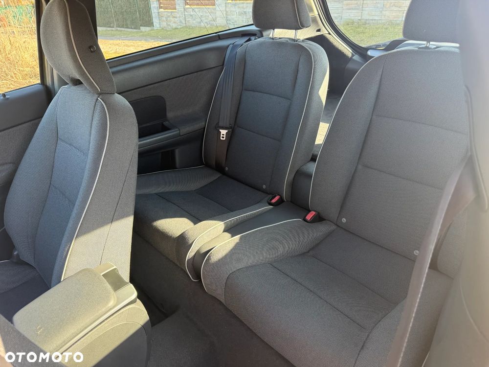 Volvo C30 1.6D DRIVe Momentum - 9