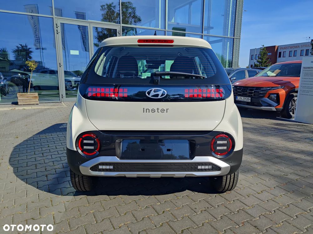 Hyundai Inster 42kWh Pure - 11