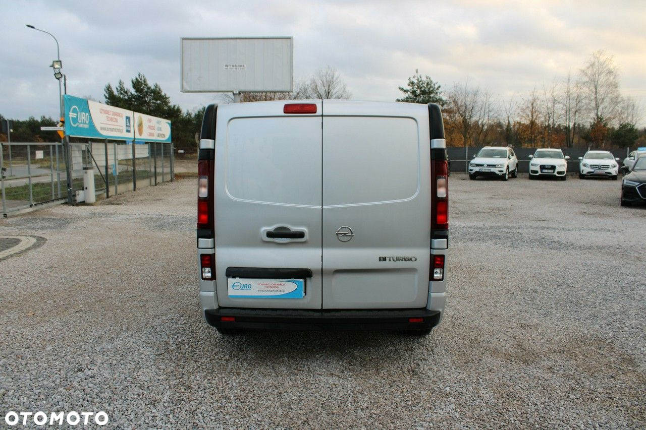 Opel Vivaro - 7