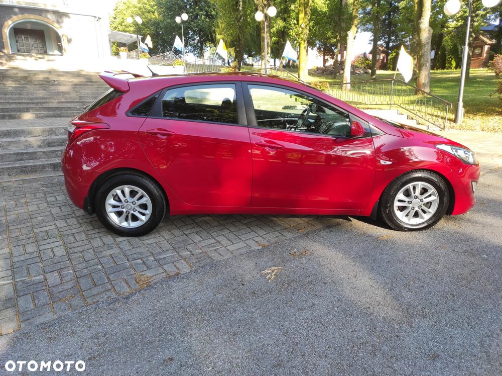 Hyundai i30 1.6 Comfort - 4