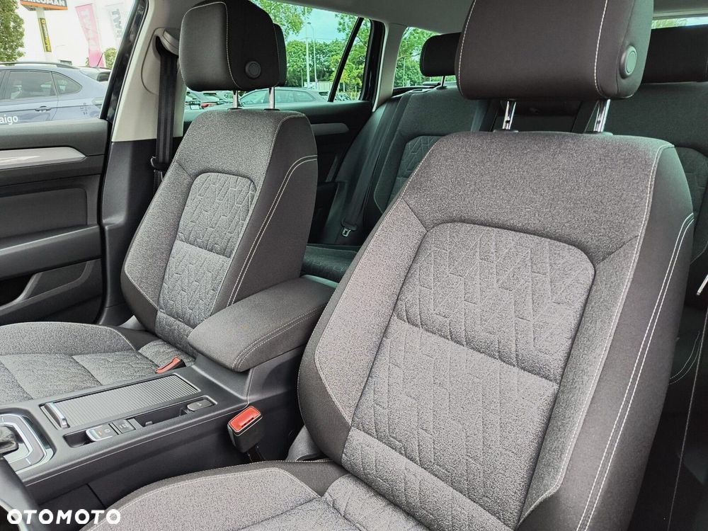 Volkswagen Passat 1.5 TSI EVO Business DSG - 10