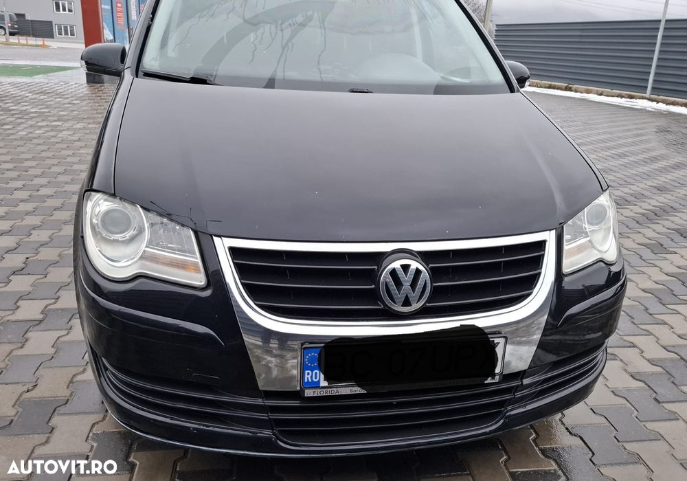 Volkswagen Touran 1.9 TDI Highline - 3