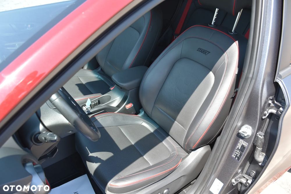 Hyundai Kona 1.6 T-GDI DCT Iron Man Edition - 17